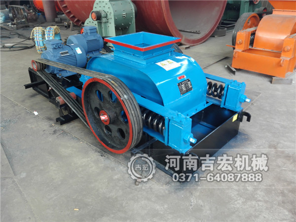 雙齒輥破碎機的細節(jié)維護需要幾步？