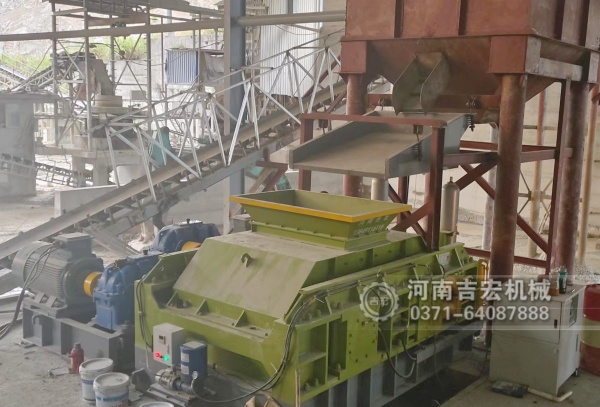 對輥制砂機(jī) vs 錘破 vs 沖擊破,碎沙制砂誰更強(qiáng)？實(shí)測對比！