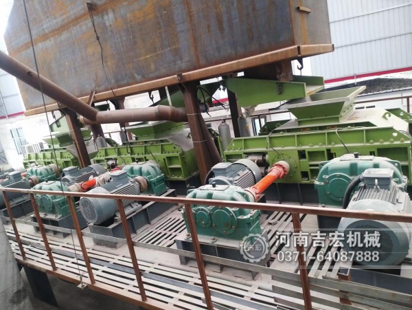 高硬度礦石用什么破碎機(jī)比較好,推薦對(duì)輥破碎機(jī)！